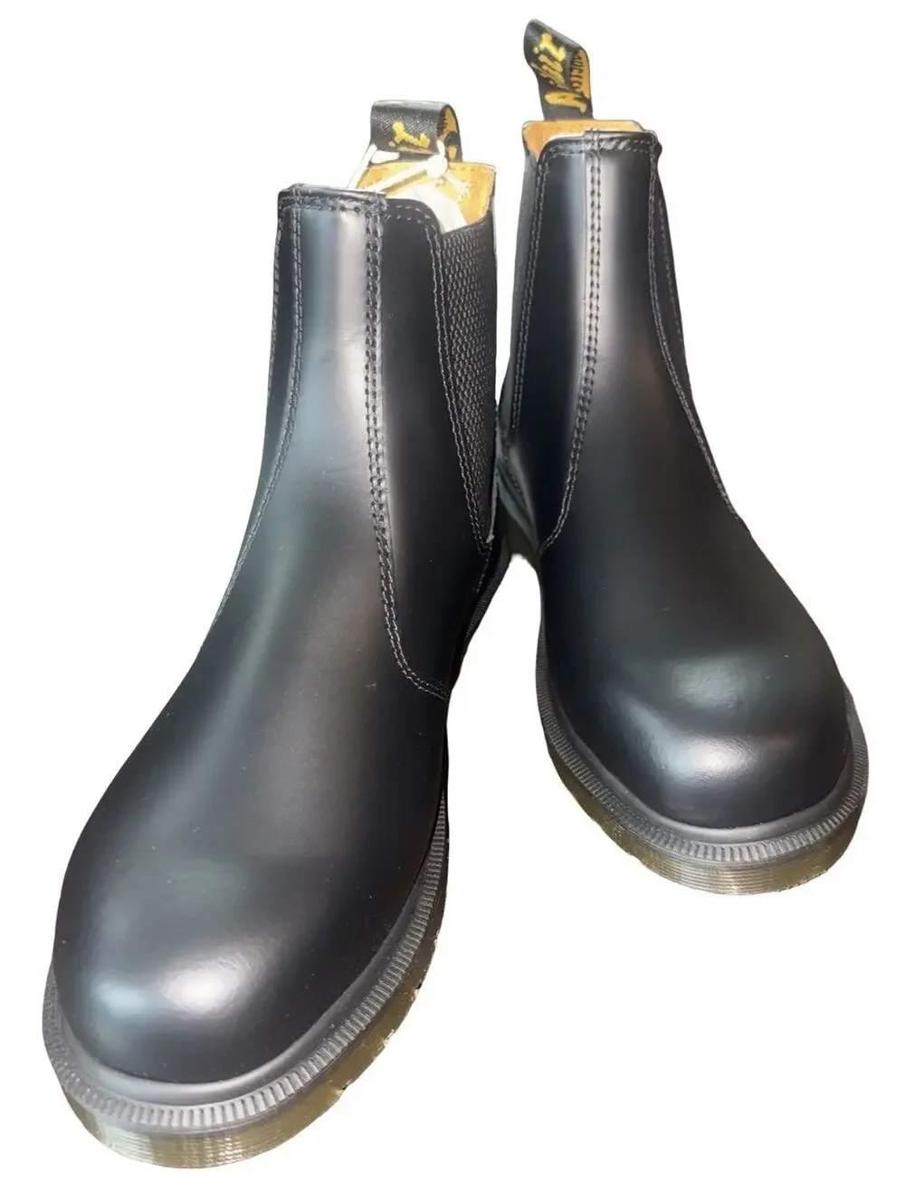 Dr. Martens 2976 Chelsea Boots Black Smooth Leather Unisex UK 7 US Men 8 Women 9